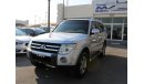 Mitsubishi Pajero ACCIDENTS FREE - FULL OPTION - 3.8 - GCC - CAR IS IN PERFECT CONDITION INSIDE OUT