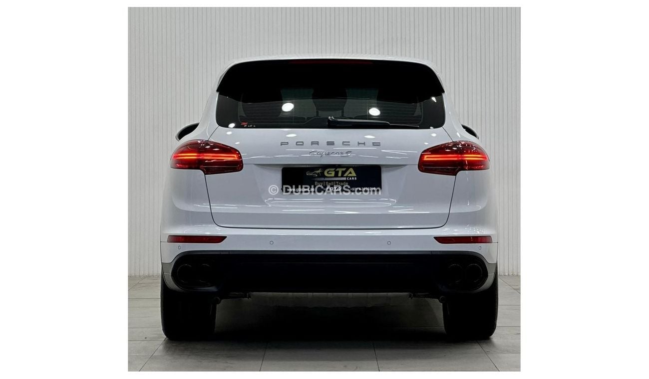 Porsche Cayenne 2015 Porsche Cayenne S, Full Porsche Service History, Low Kms, GCC