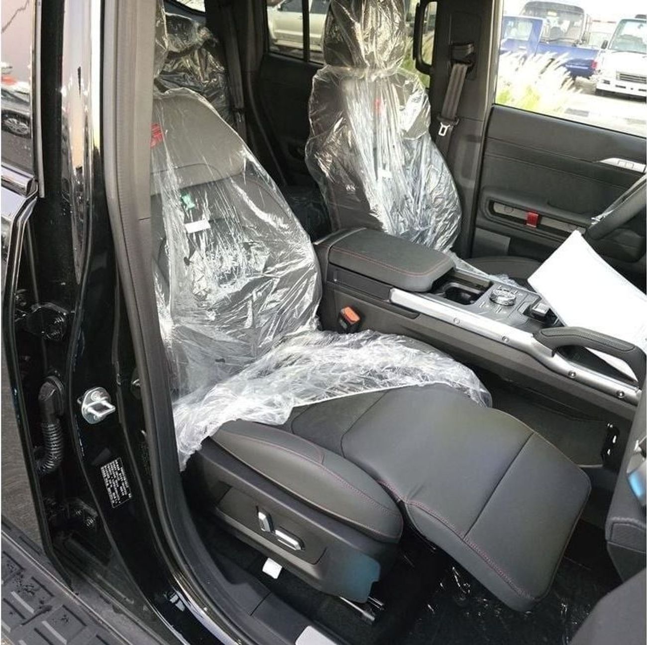 Jetour T2 2024 Jetour T2 2.0L turbo 8 Speed AT Full option