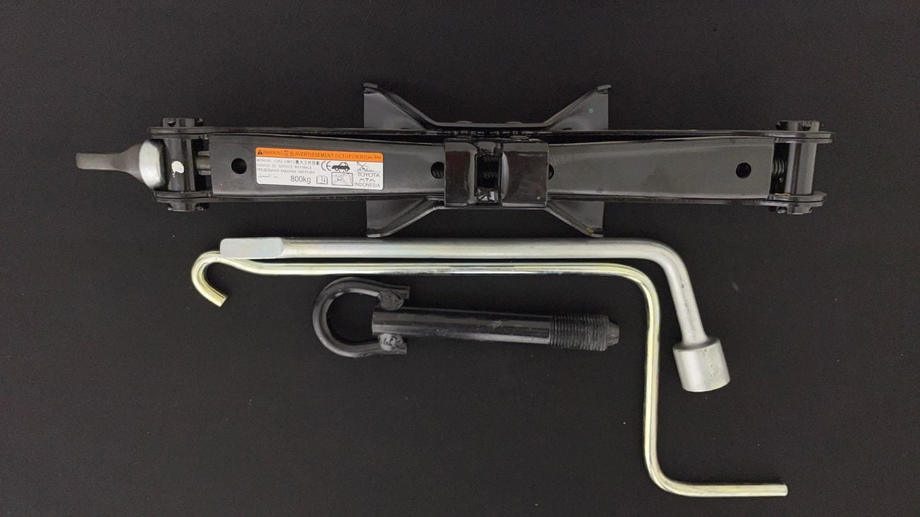 تويوتا يارس SE 1.5 | بدون دفعة مقدمة | اختبار القيادة في المنزل