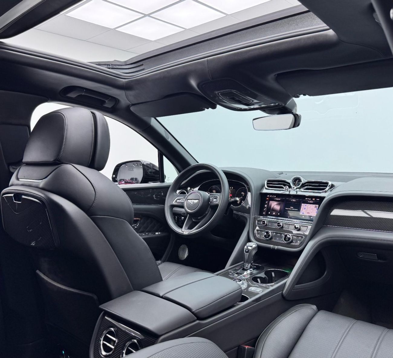 Bentley Bentayga 2021 Bentley Bentyaga First Edition V8, 2026 Bentley Warranty + Service Pack, Full Option, GCC