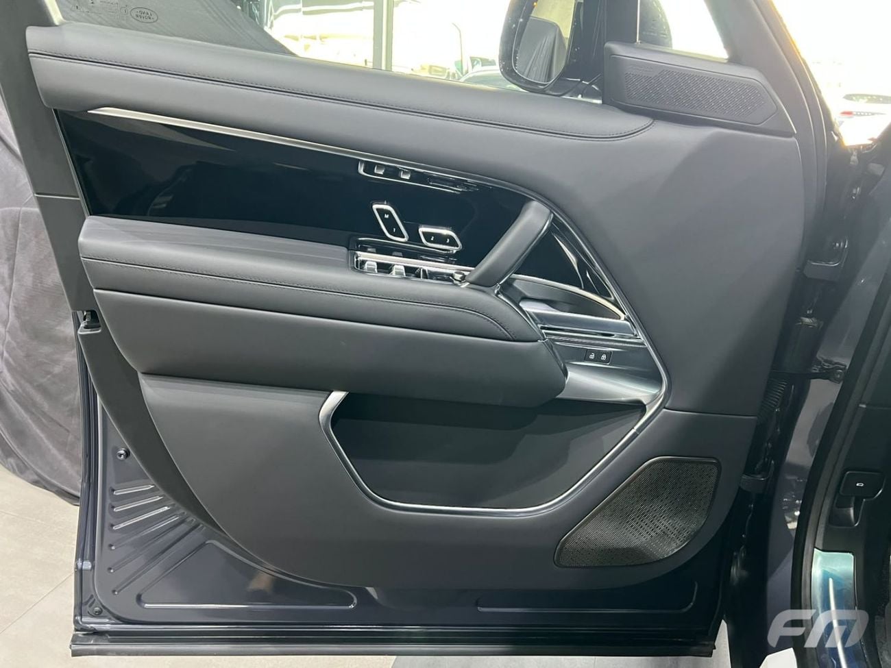 Land Rover Range Rover AUTOBIOGRAPHY P530