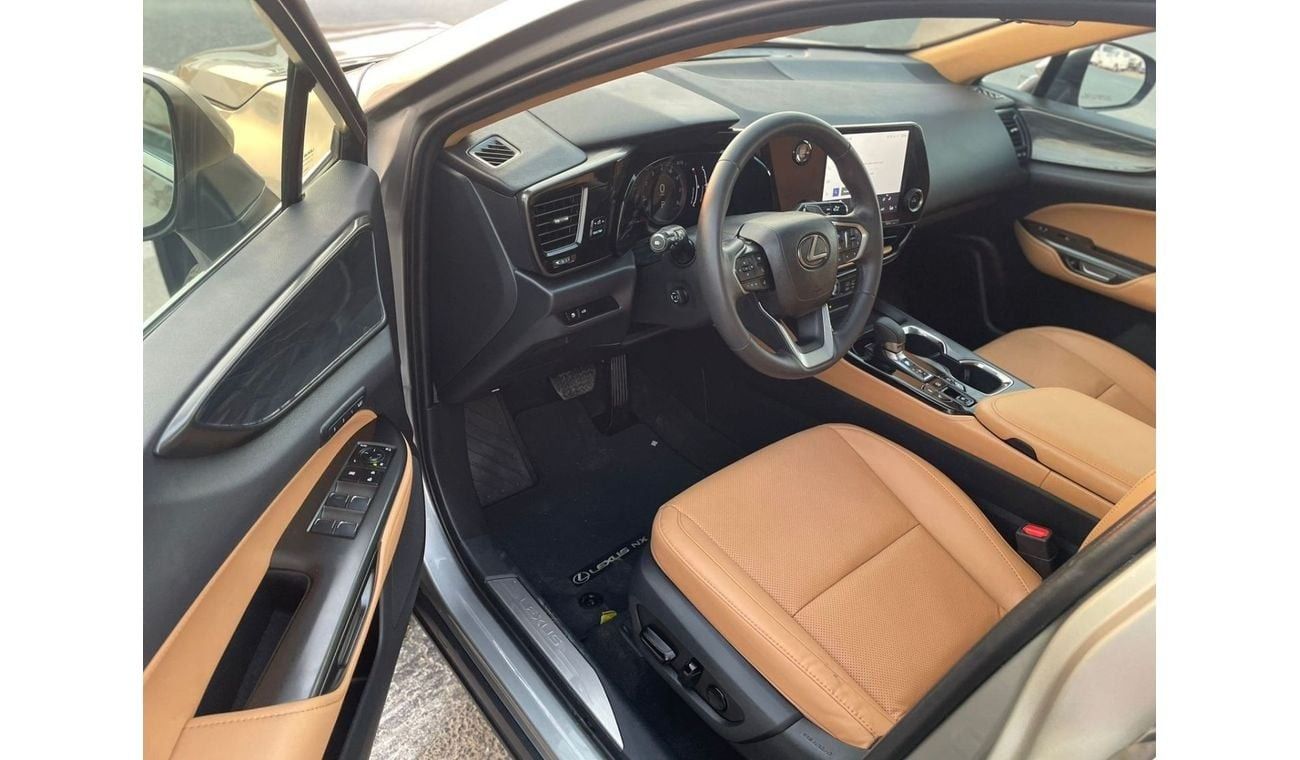 لكزس NX 300 2023 Lexus NX300 Premium 2.4L V4 Turbo - 4x4 AWD Full Option - 14,800 Mileage