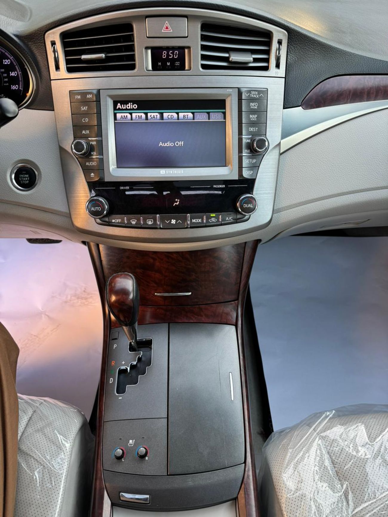 تويوتا افالون Toyota Avalon 2011 limited