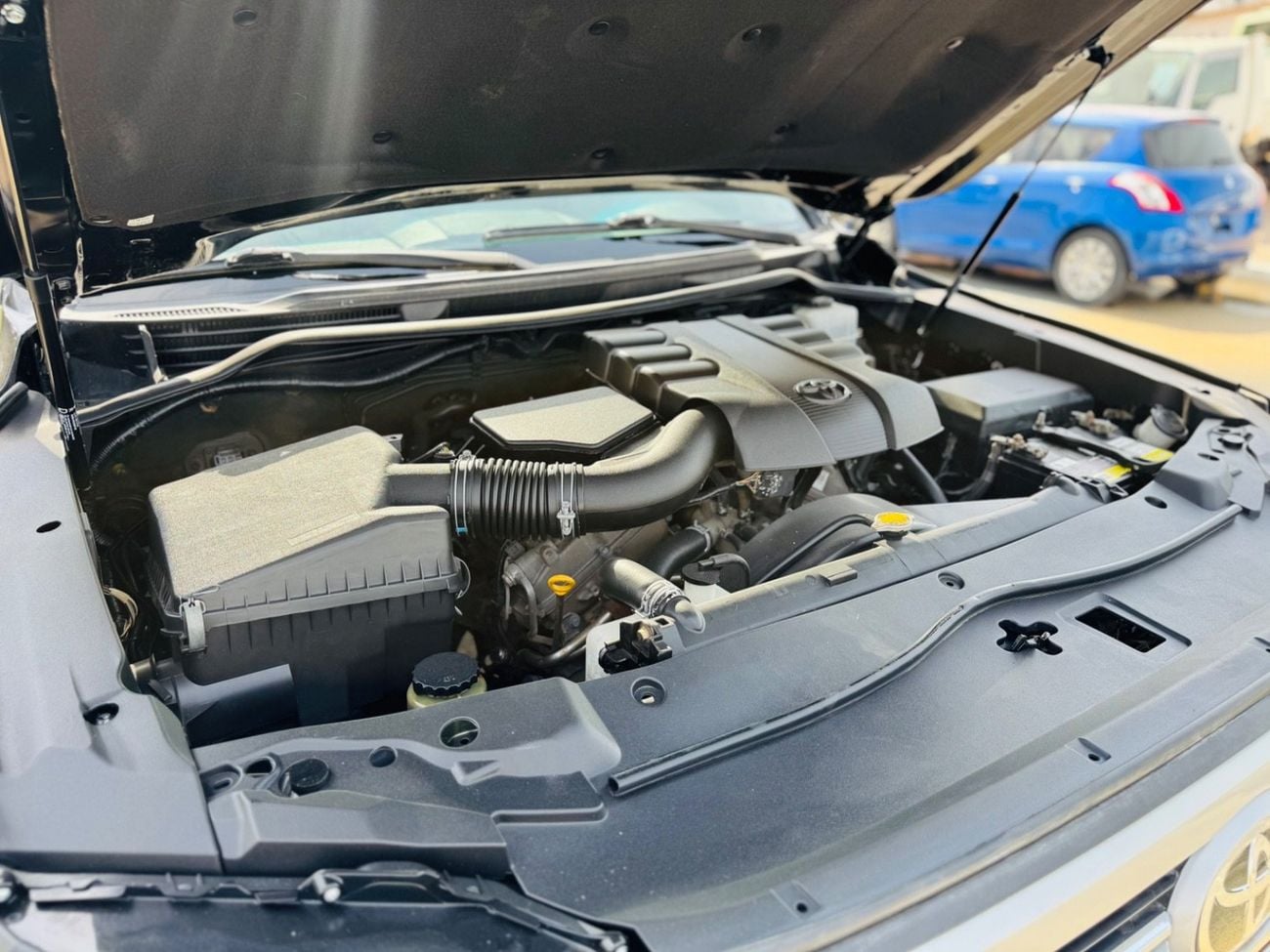 تويوتا لاند كروزر