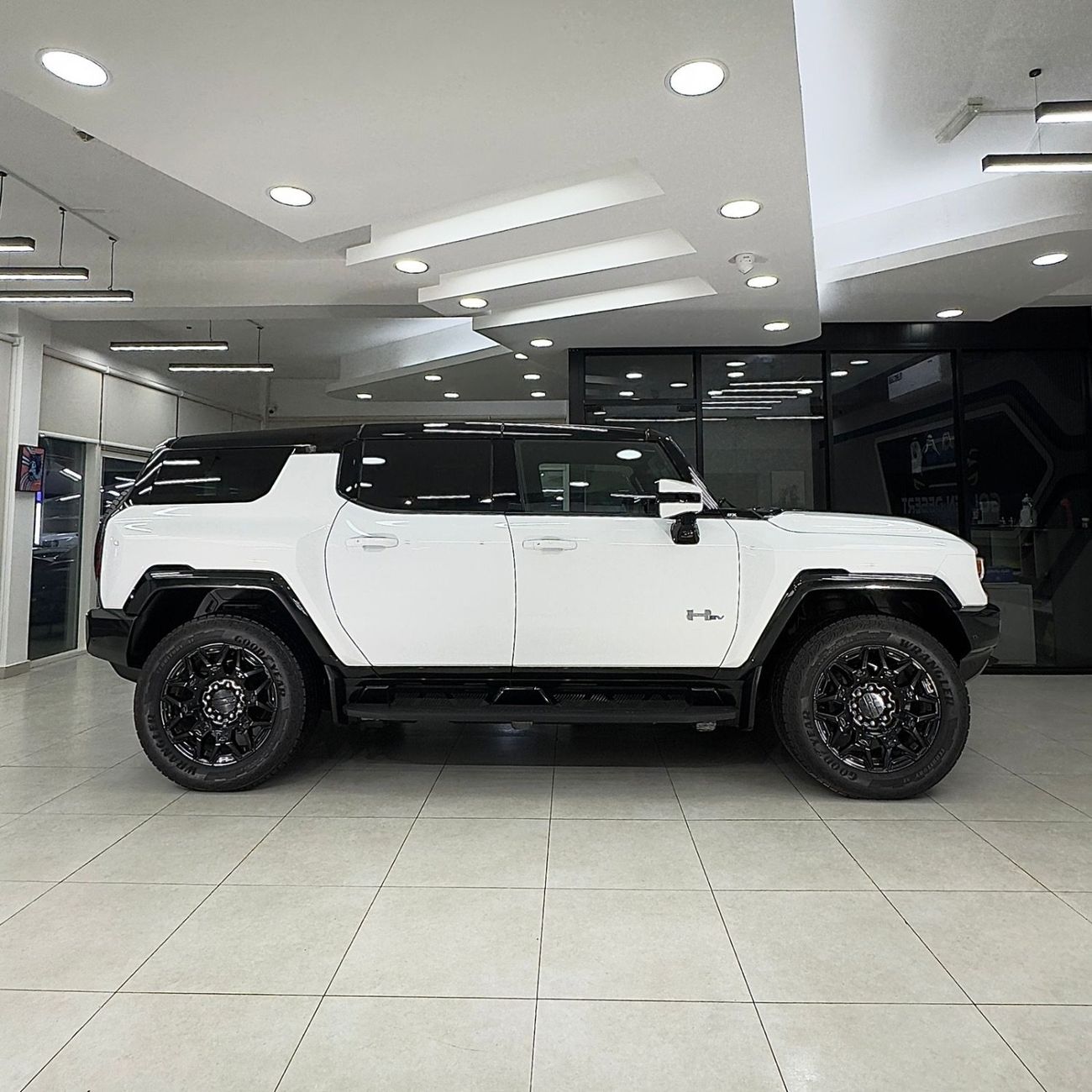 GMC Hummer EV SUV