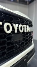 Toyota Land Cruiser TOYOTA LAND CRUISER 2023 GR SPORT RIGHT HAND DRIVE