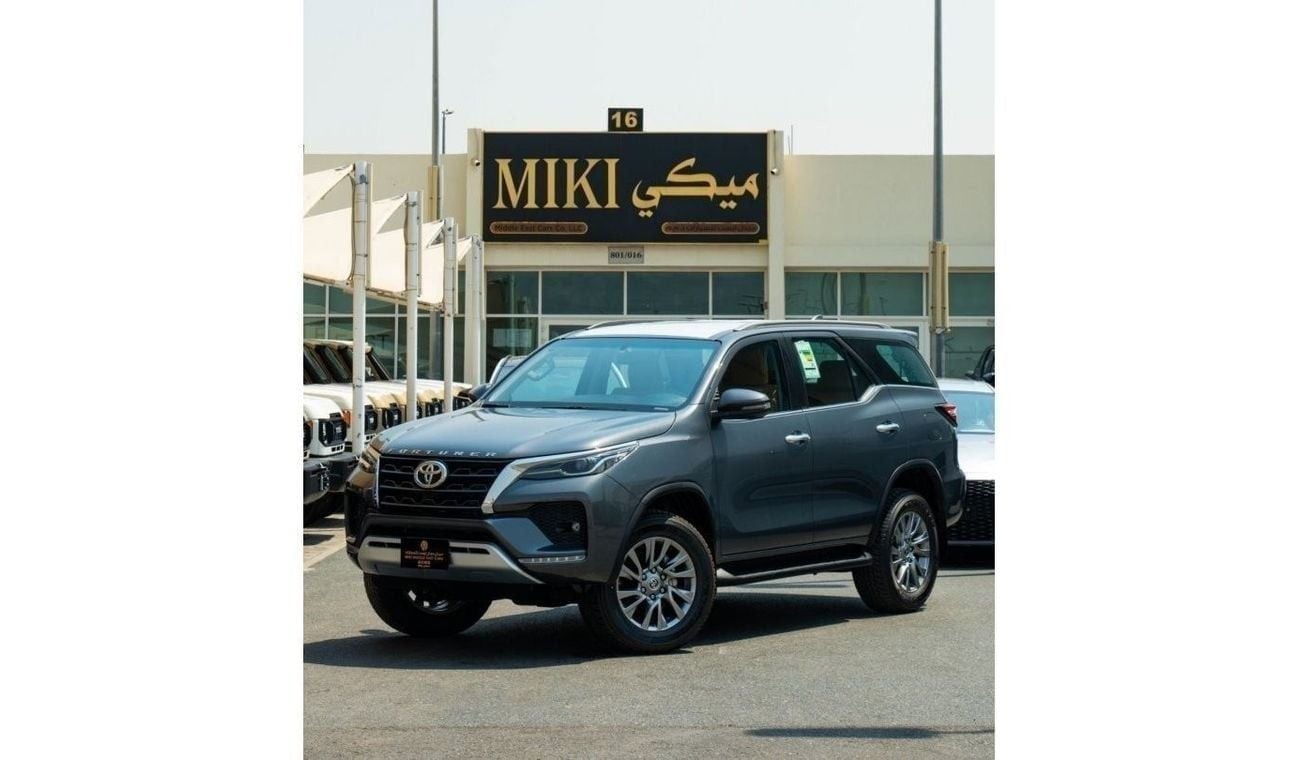 Toyota Fortuner SR5 Full Option | 2.4 | v4 | Diesel | Export **