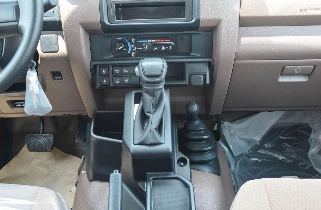 تويوتا لاند كروزر 70 TOYOTA LAND CRUISER 78 4.0L V6 3DOOR 4WD SUV 2024