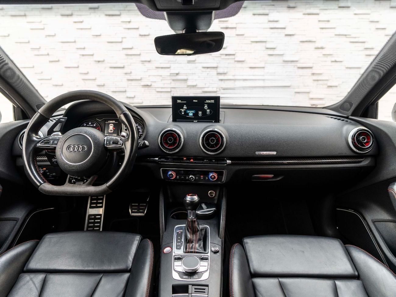 Audi RS3 TFSI quattro 2.5L (362 HP) Hatchback