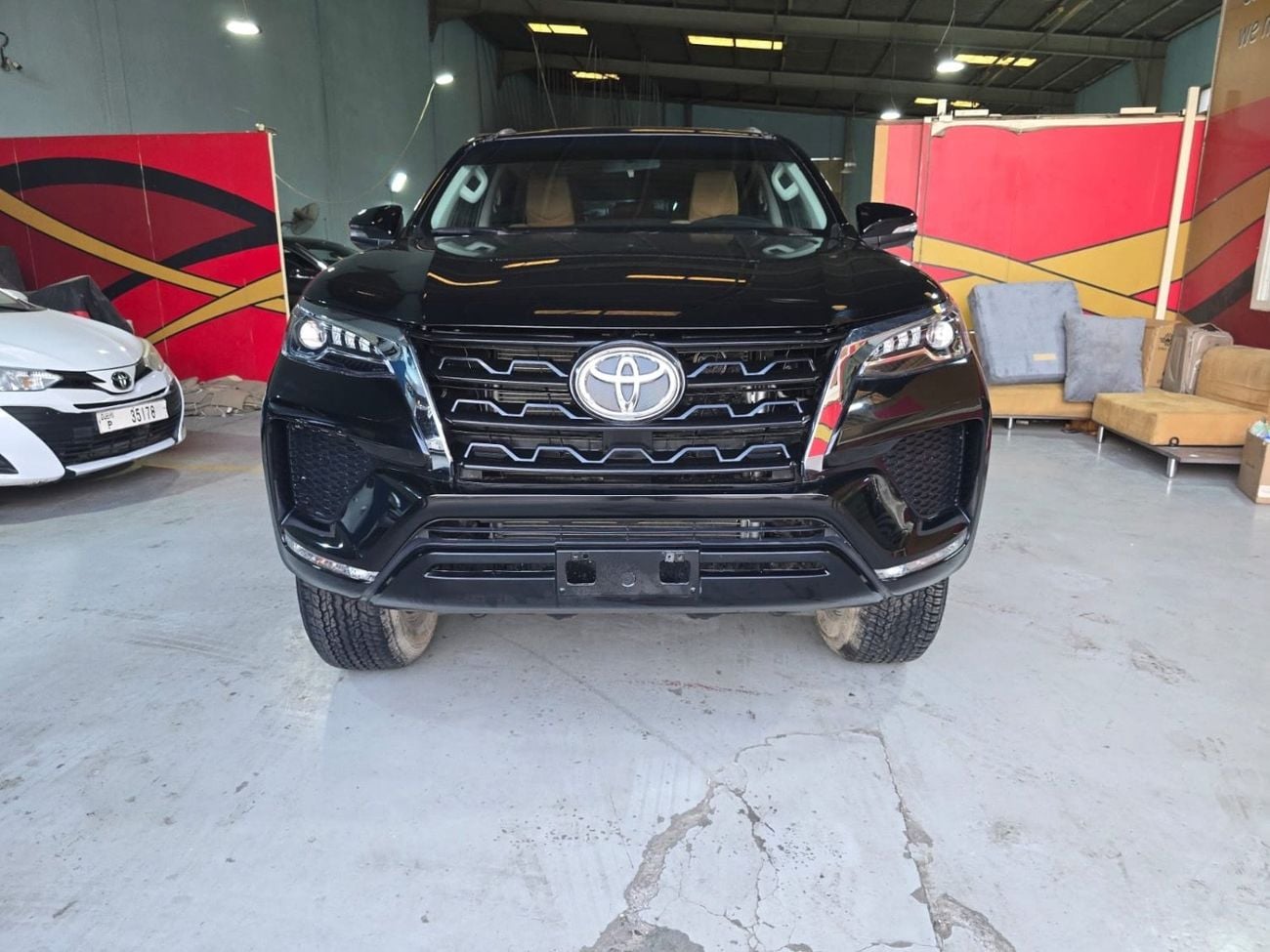 Toyota Fortuner EXR 2.7L (160 HP)