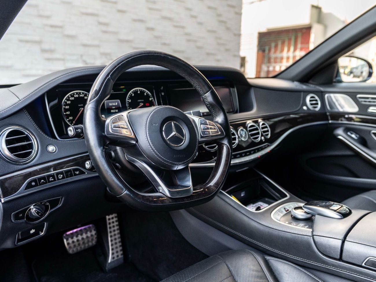 Mercedes Benz S550