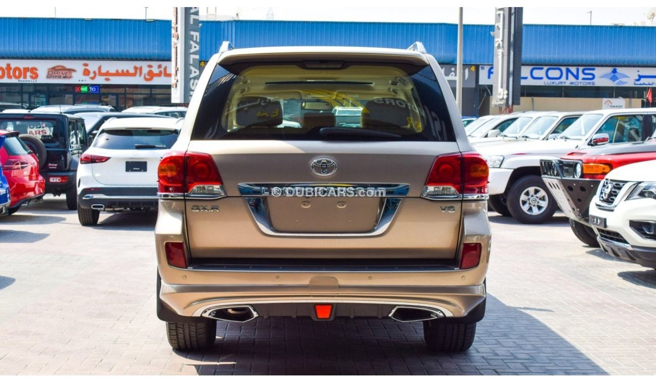 تويوتا لاند كروزر GXR V6