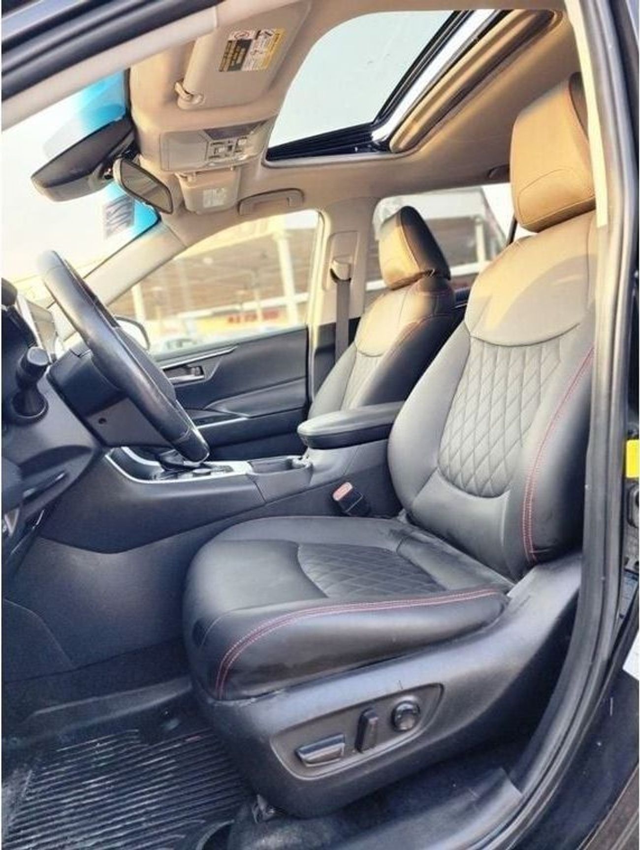 Toyota RAV4 Hybrid TOYOTA RAV4 XLE 2.5L