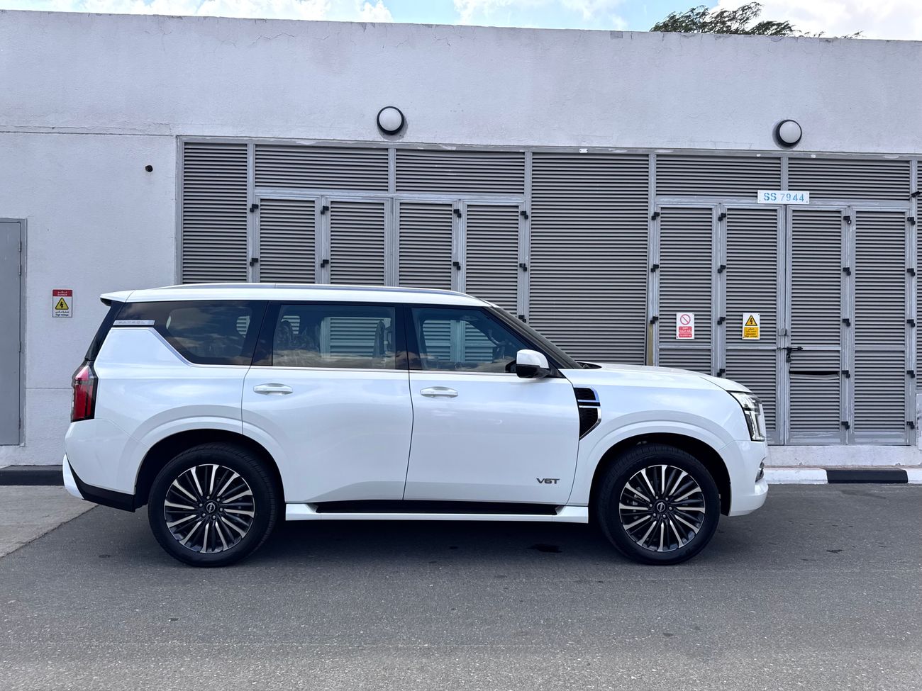 Nissan Patrol 2025 Platinum 3.5l Twin Turbo Brand New 0Km