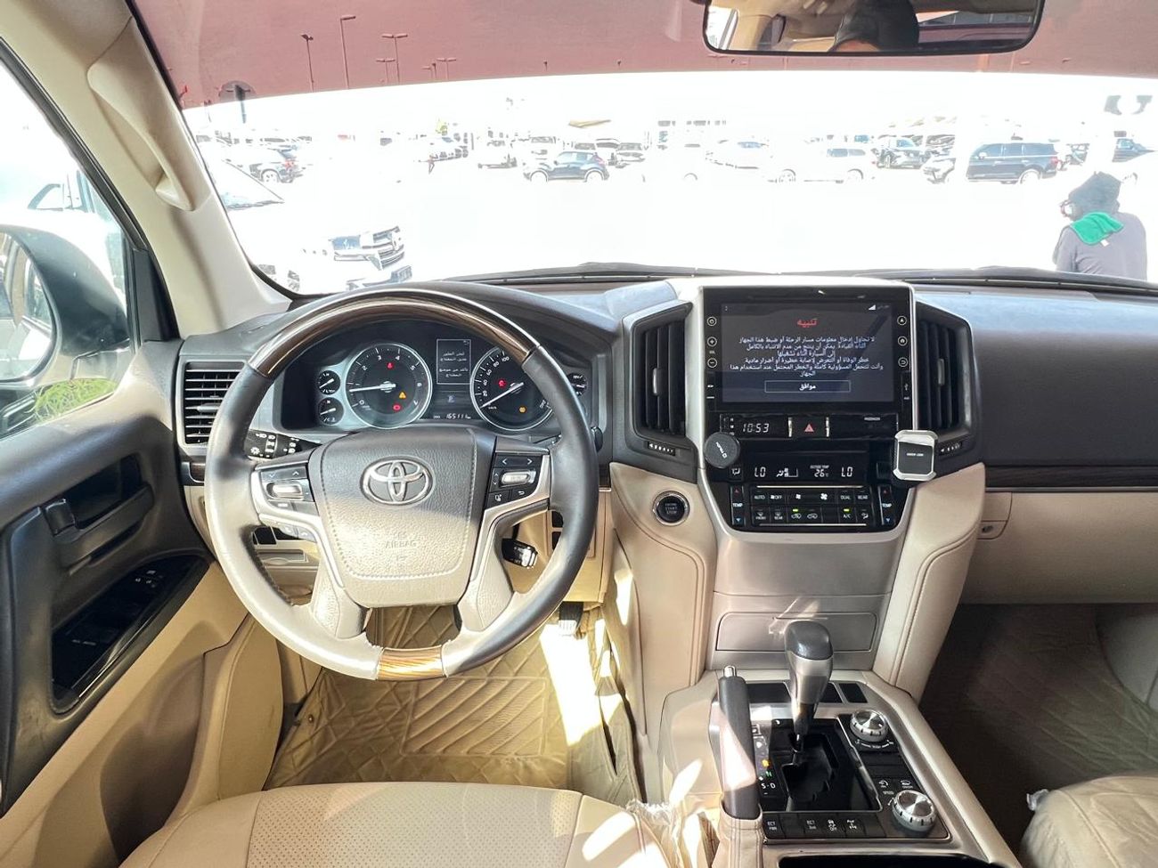 Toyota Land Cruiser VXR 5.7L AWD TOYOTA LAND CRUISER GRAND TOURING 2019 VXR 5.7L /V8