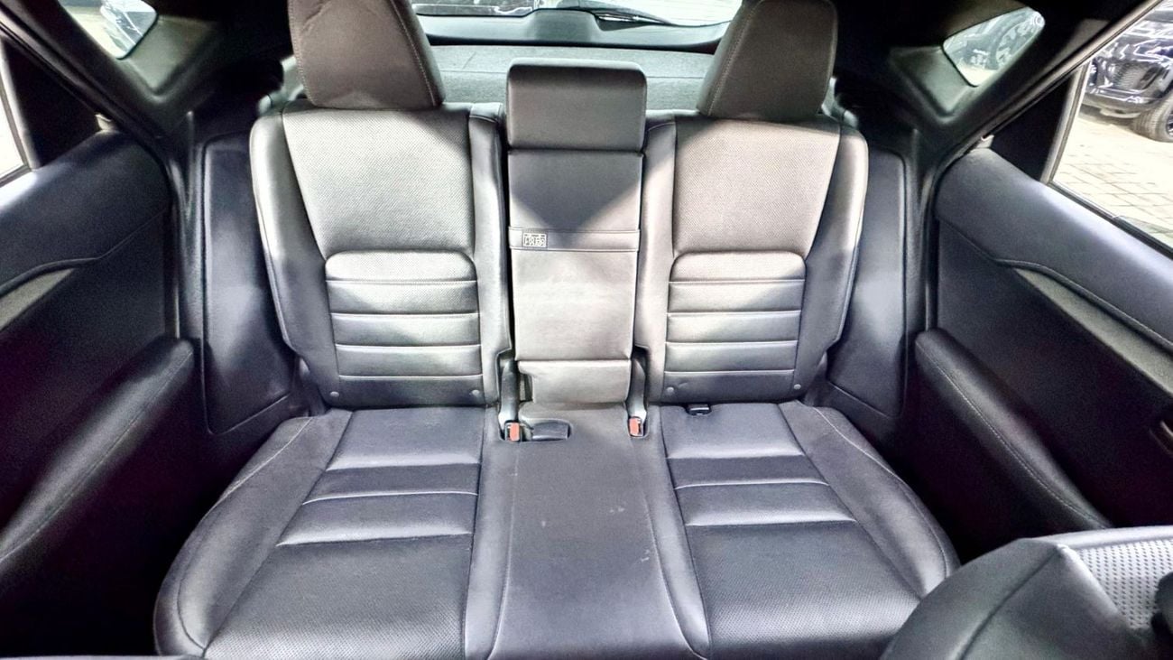 Lexus NX200t F Sport 2.0L F Sport 2.0 warranty one year bank financie available 0 dawon payment L