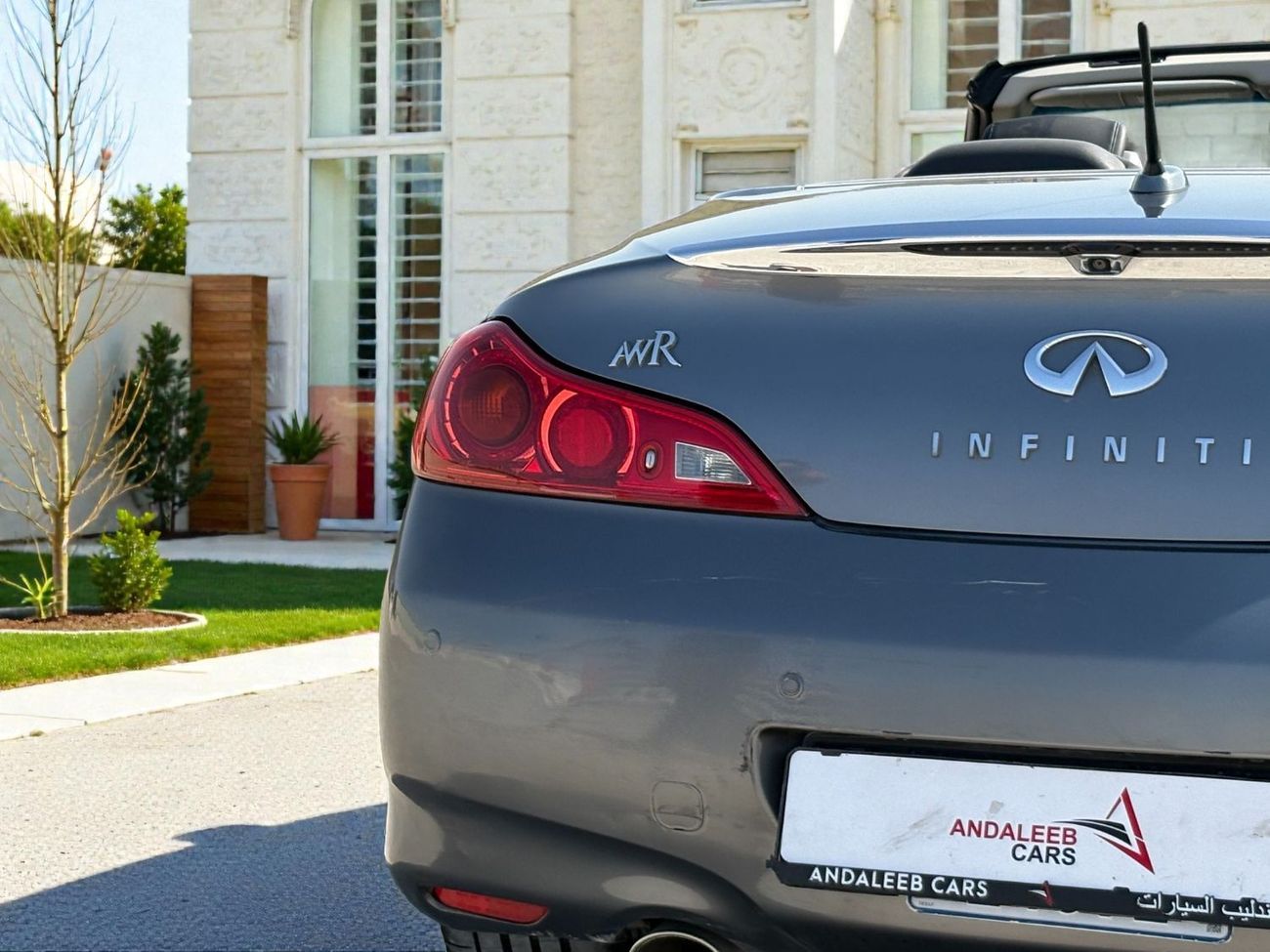 إنفينيتي Q60 Q60 CONVERTIBLE 3.7L V6 A/T | 2016 | GCC SPECS