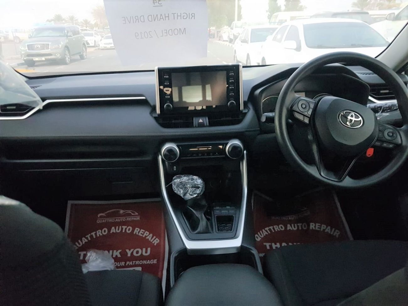 تويوتا راف ٤ LE 2.0L FWD Petrol