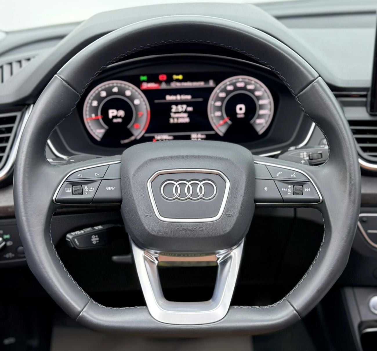 Audi Q5 2023 Audi Q5 Advanced 2.0 TFSI Quattro S tronic, 2028 Audi Warranty + Service Pack, Low Km, GCC