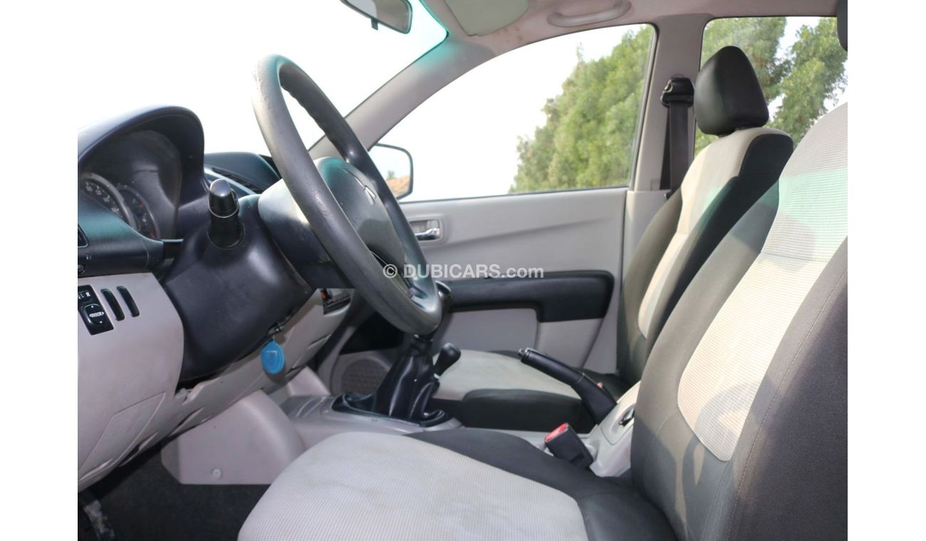 Mitsubishi L200 2015 | DIESEL 4X4 DOUBLE CABIN PICKUP WITH GCC SPECS AND EXCELLENT CONDITION