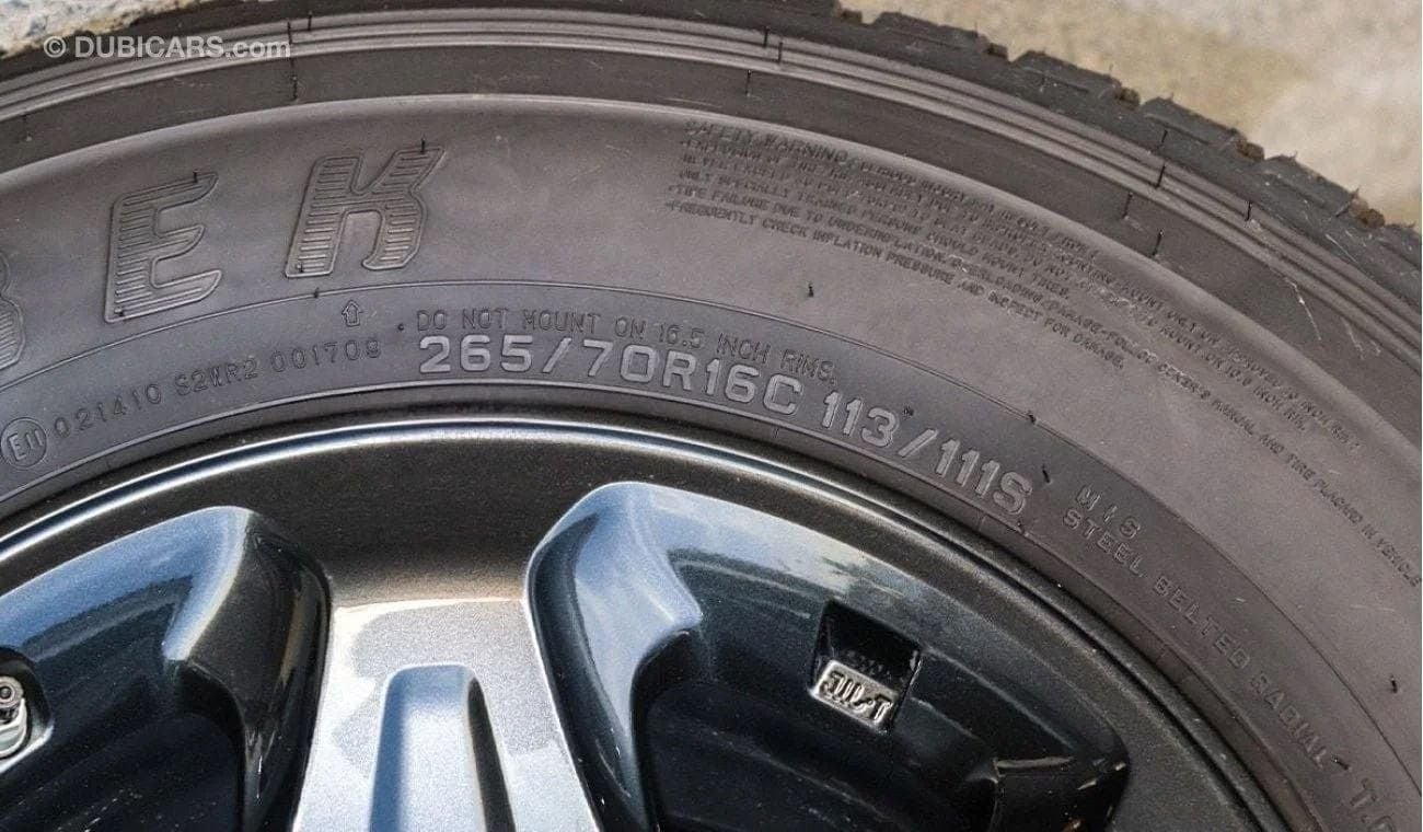 تويوتا لاند كروزر بيك آب DC 2.8AT diesel