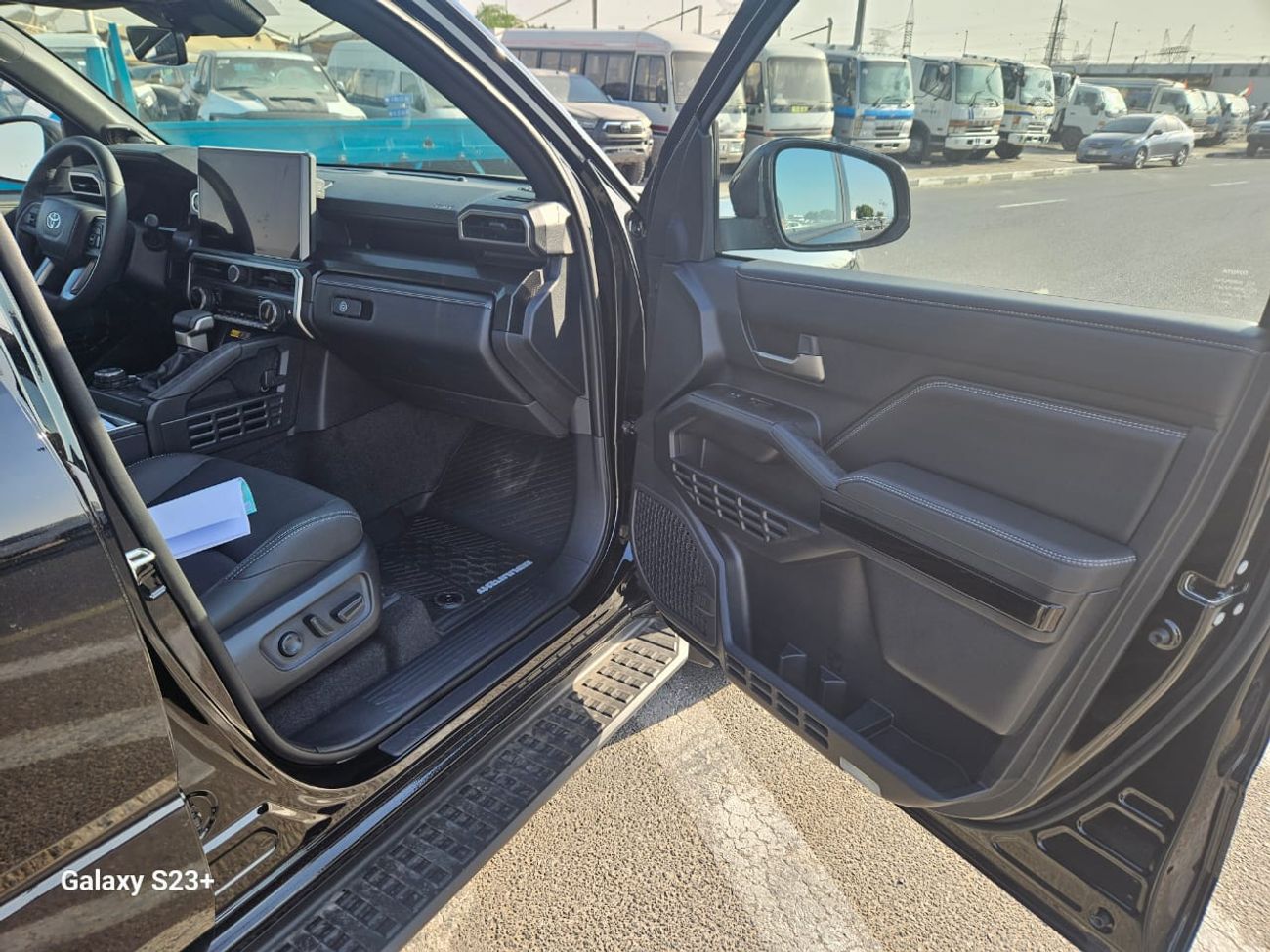 تويوتا Runner4 2025 Toyota 4Runner 2.4L Turbo Limited 7 Seats