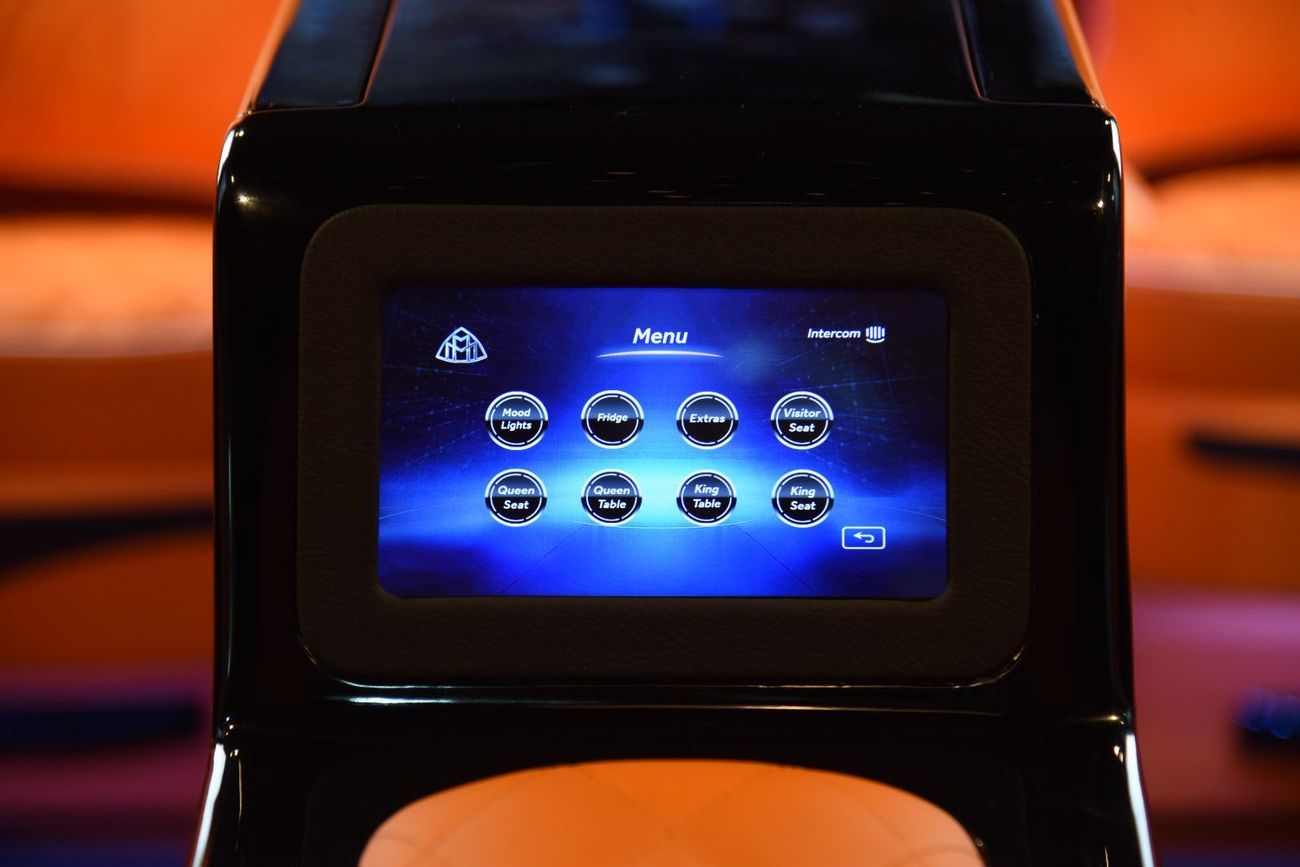 مرسيدس بنز V 300 “FLAMME D’HERMES” – 1 Of 3 CONCEPT - Handcrafted by ROYAL CUSTOMS in Dubai (Since 2009)