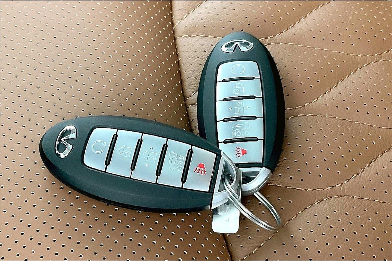 Infiniti QX80 Luxe Sensory ProActive (8 Seater) | 1 year free warranty | 0 Down Payment