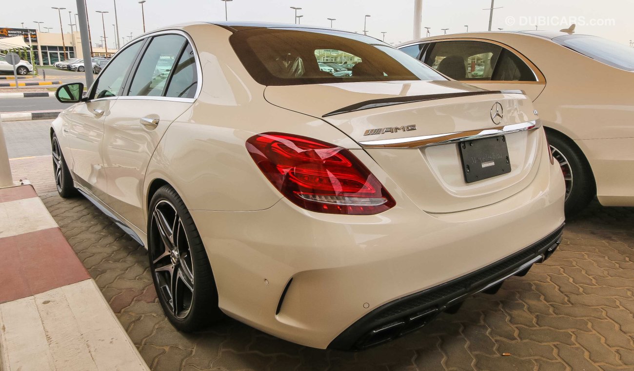 Mercedes-Benz C 63 AMG S