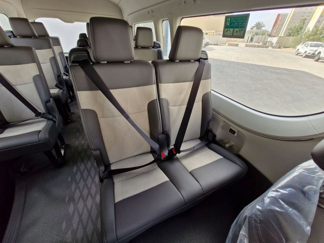 تويوتا هاياس Toyota Hiace 3.5 AT 2026 full option with automatic door