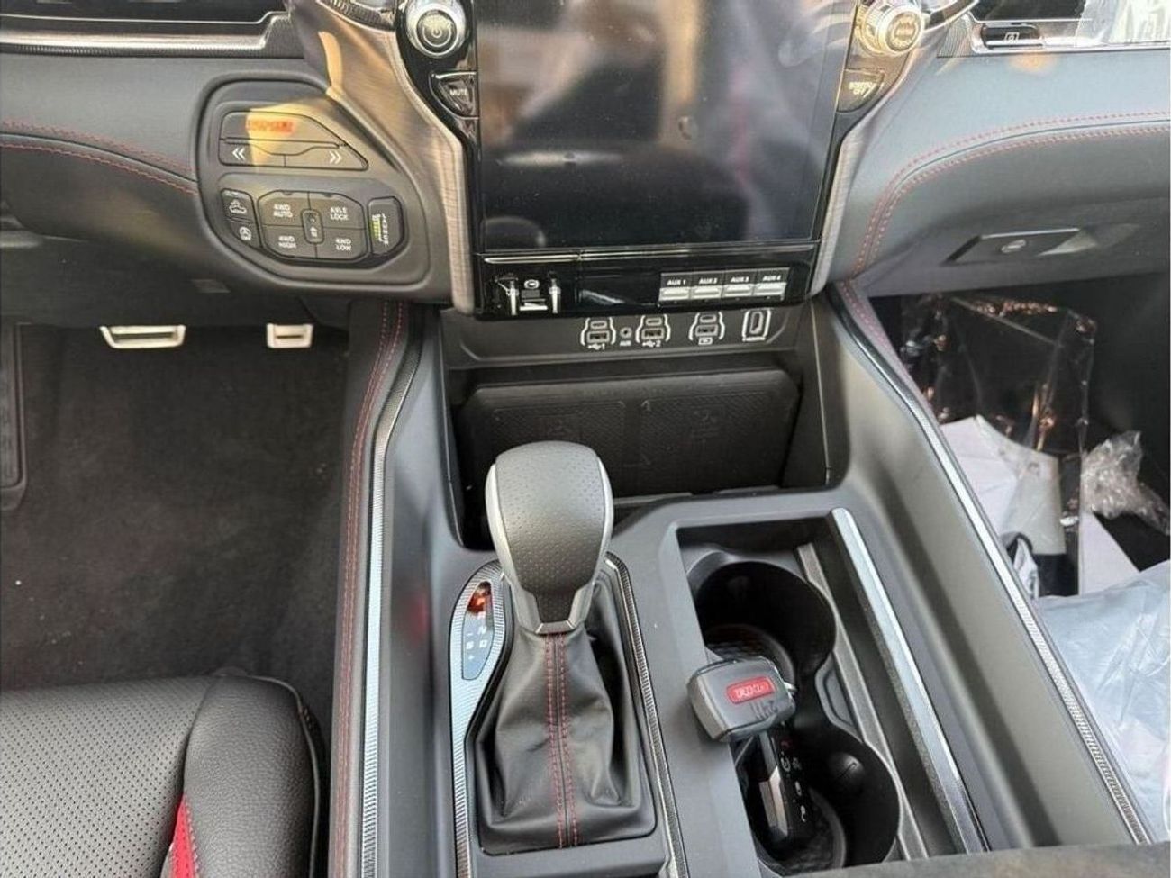 رام 1500 EXPORT PRICE - RHO 3.0L HO TWIN TURBO 2025 (FULL OPTION)