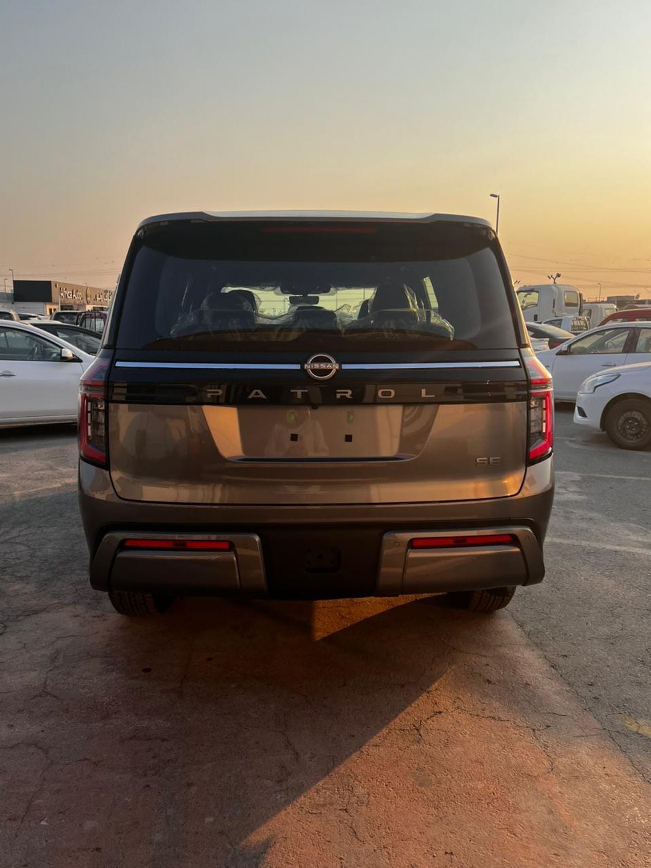 Nissan Patrol SE T2 Nissan Patrol SE-T2 V6 3.8L Model 2026