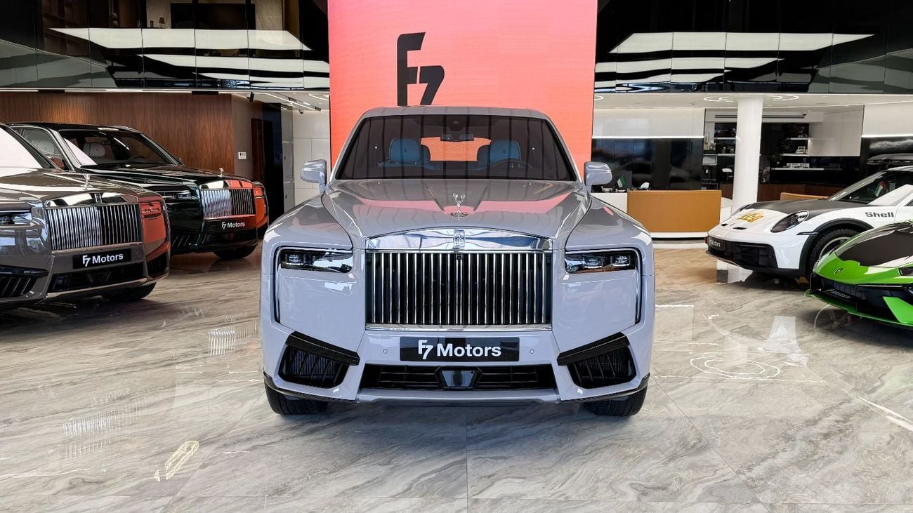 Rolls-Royce Cullinan Rolls Royce Cullinan - Silver Badge - 2026