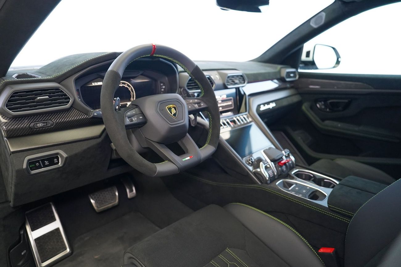 Lamborghini Urus 4.0T V8 Performante
