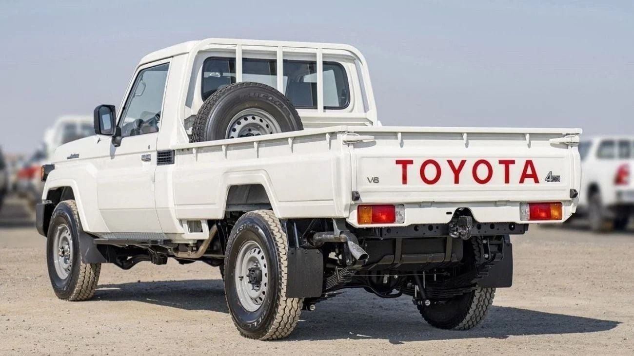 تويوتا لاند كروزر بيك آب Toyota Land Cruiser Pick Up 79 single cabin 4.2L diesel V6 MY2025
