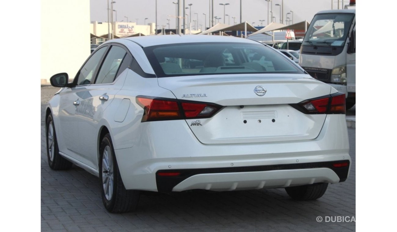 Nissan Altima NISSAN ALTIMA 2020 WHITE GCC EXCELLENT CONDITION WITHOUT ACCIDENT