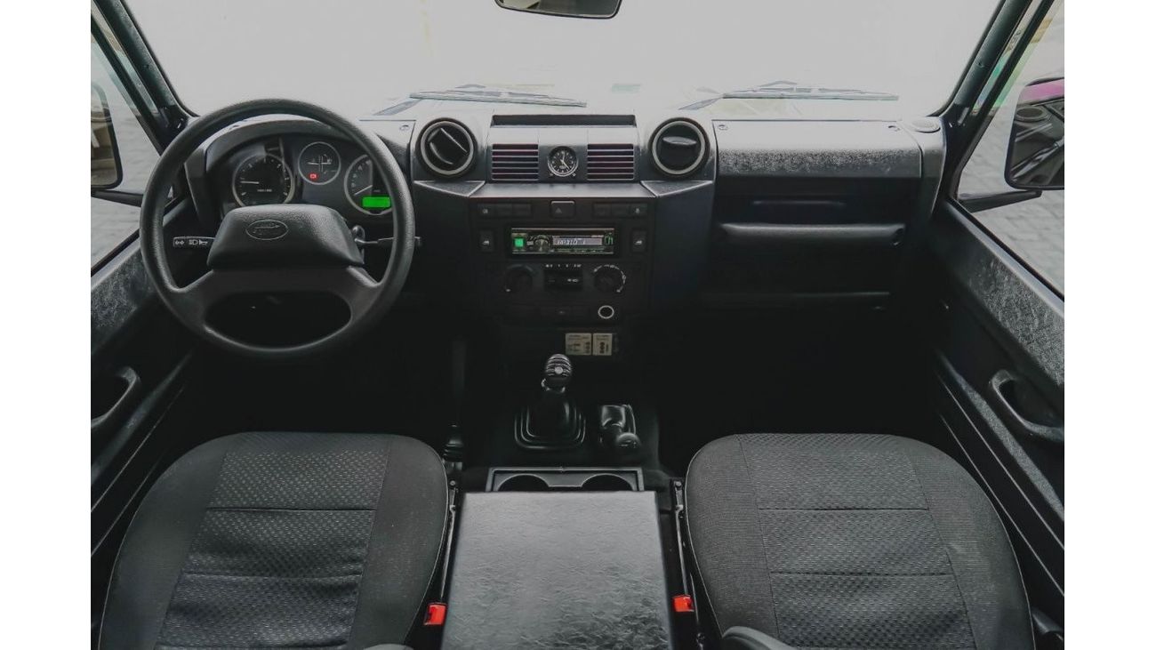 Land Rover Defender 110