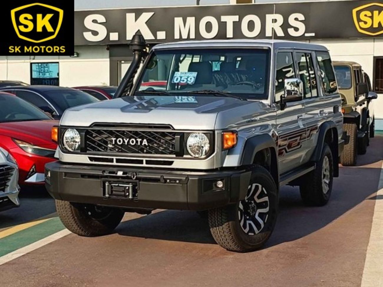 تويوتا لاند كروزر 70 LC76 / M/T / 4.5L V8 DIESEL / FULL OPTION / 4X4 (CODE # 67941)