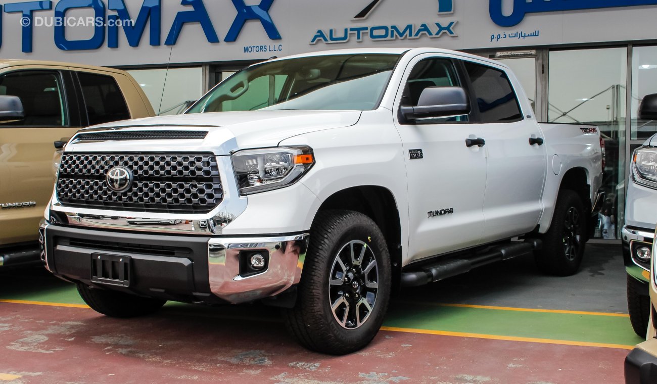 Toyota Tundra Crewmax SR5, 5.7L, V8, 0 km # (VAT Included)