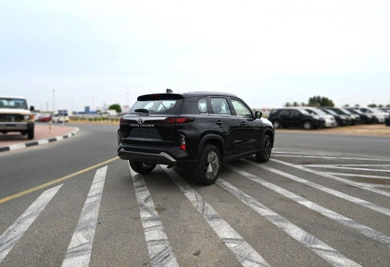 تويوتا أوربان كروزر تويوتا أوربان كروزر 1.5 لتر 4 سلندر موديل 2024 SUV، بنزين، أوتوماتيك أسود من الخارج أسود من الداخل