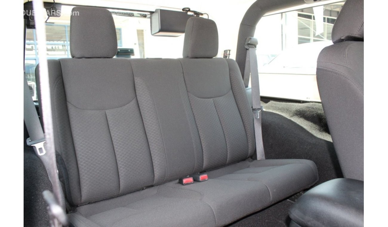 Jeep Wrangler Willys Wheeler Willys Wheeler SPORT WILLYS 2017 GCC SINGLE OWNER IN MINT CONDITION