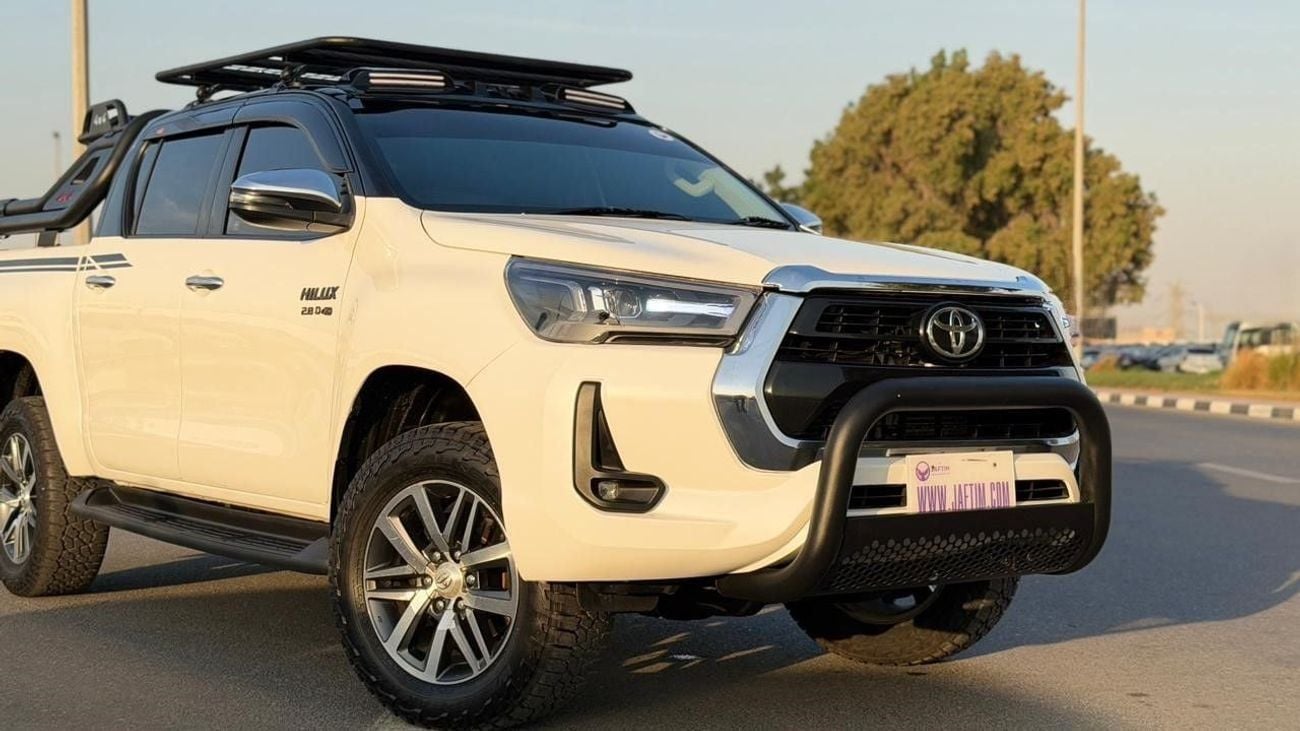 Toyota Hilux 2018 | DOUBLE CABIN | RHD | 2.8L DIESEL ENGINE | AUTOMATIC TRANSMISSION | RHINO ROOF RACK | NUDGE BA