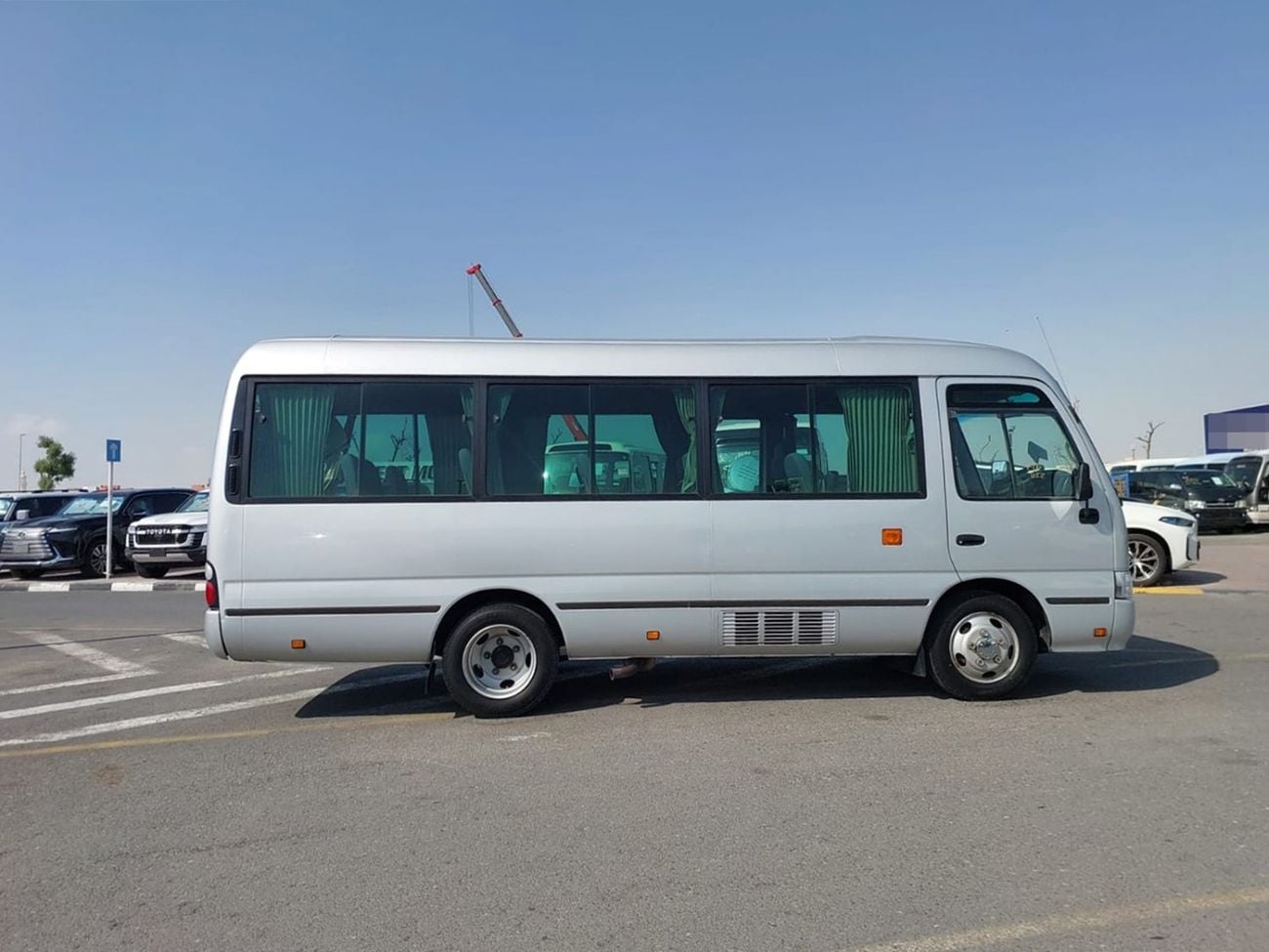 تويوتا كوستر TOYOTA COASTER BUS RHD 2008 MODEL 4.0 L DIESEL AUTOMATIC(PM52302)