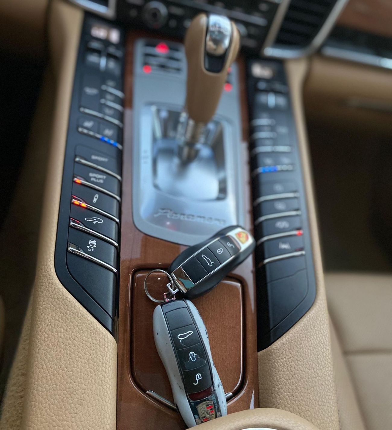 بورش باناميرا PORSCHE PANAMERA S 2014 - GCC SPECS - EXCELLENT CONDITION -