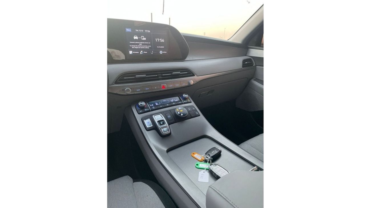 هيونداي باليساد 2022 Hyundai Palisade SEL premium GCC Specs Original Paint 3.5L V6 AWD 4x4 - Multi Drive Mode - 7 Se