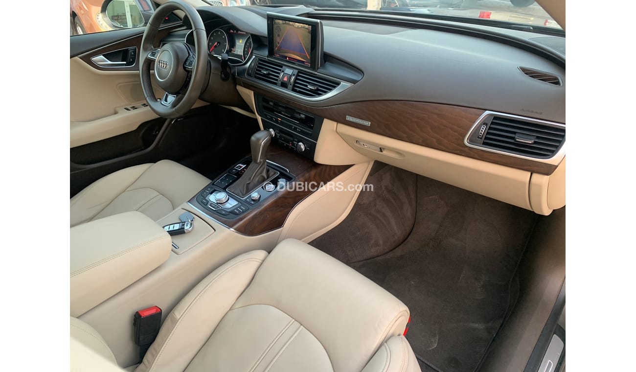Audi A7 Audi a7 S line (50 tfsi) supercharged quattro Gcc_2016_Excellent_Condition Full option