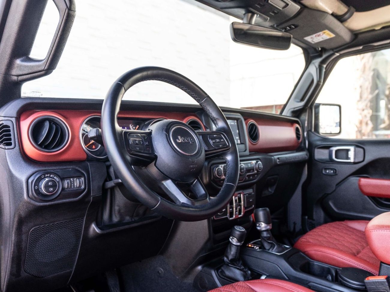 Jeep Wrangler Unlimited Sport 3.6L A/T