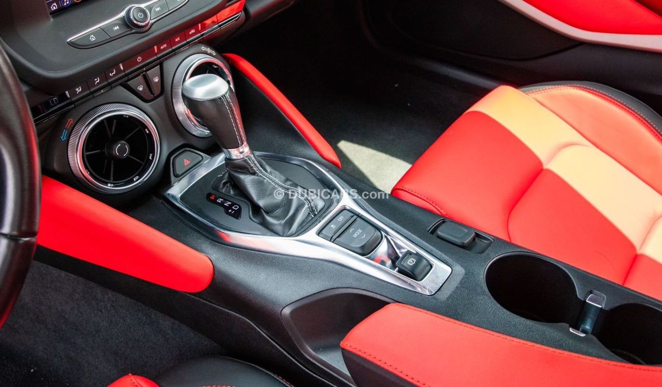 Chevrolet Camaro 1LT