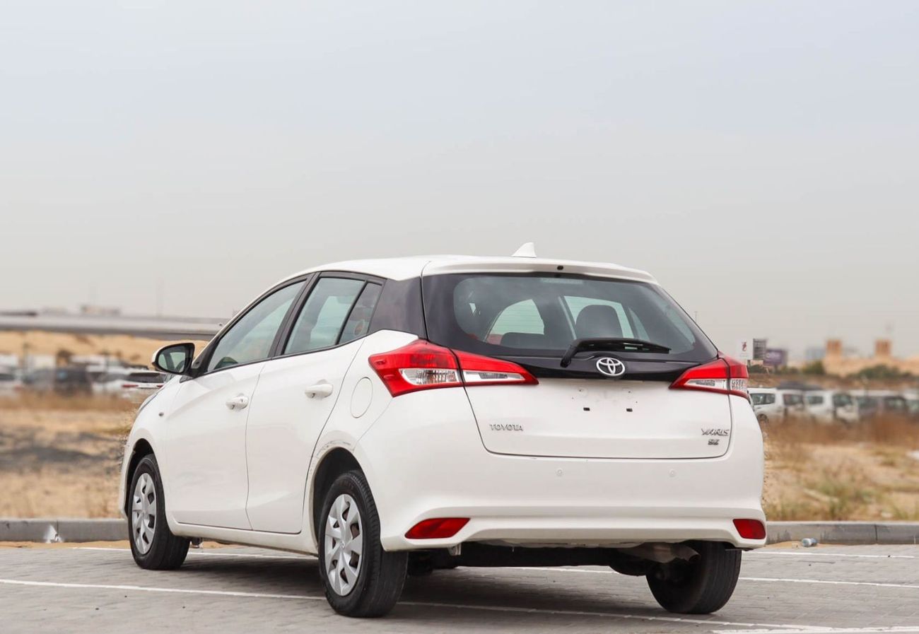 تويوتا يارس SE 1.3L (98 HP) hatchback Toyota Yaris 1.3L 2019 GCC accident-free in excellent condition 812 P.M